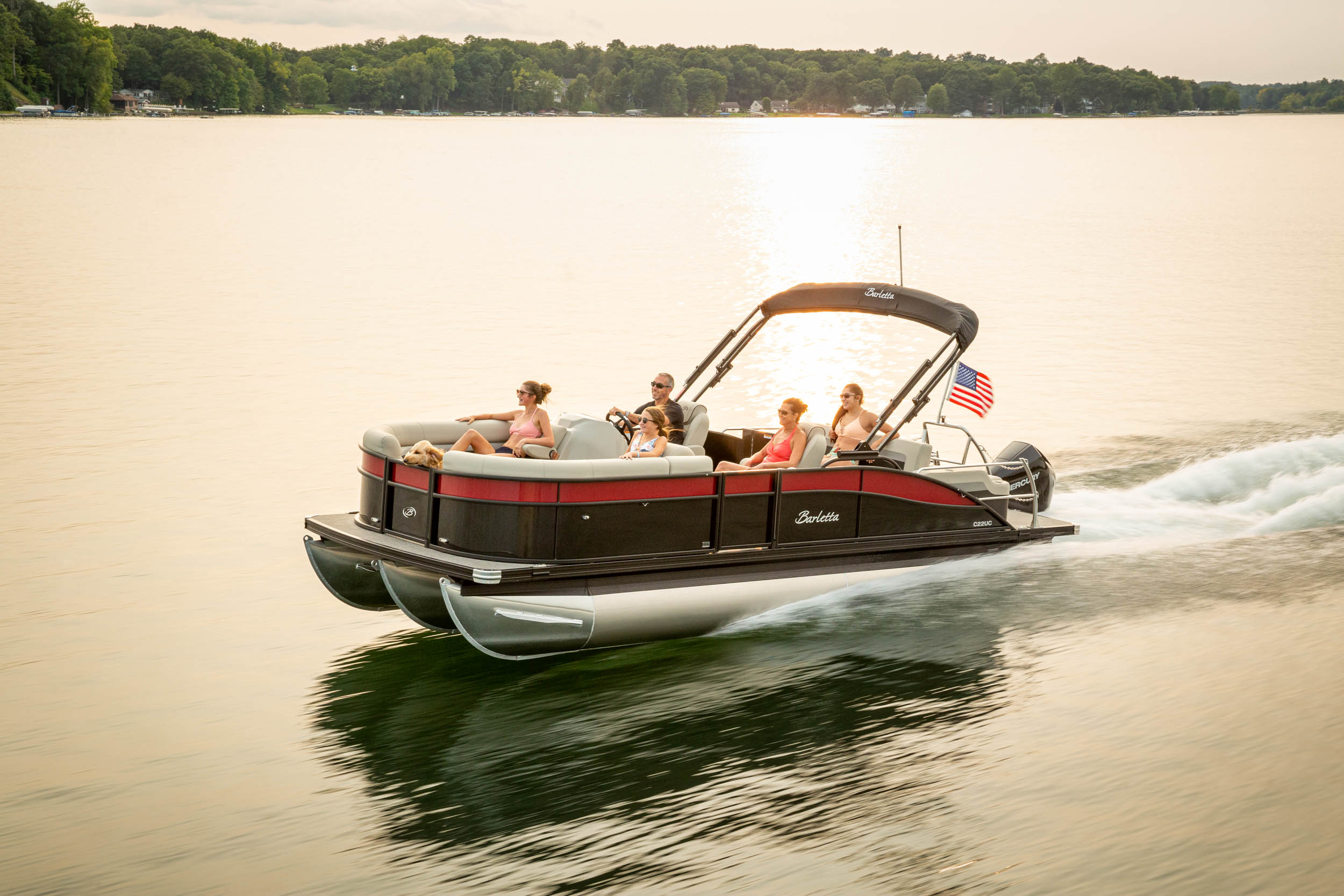 Quality Pontoon Boats Industry Leader